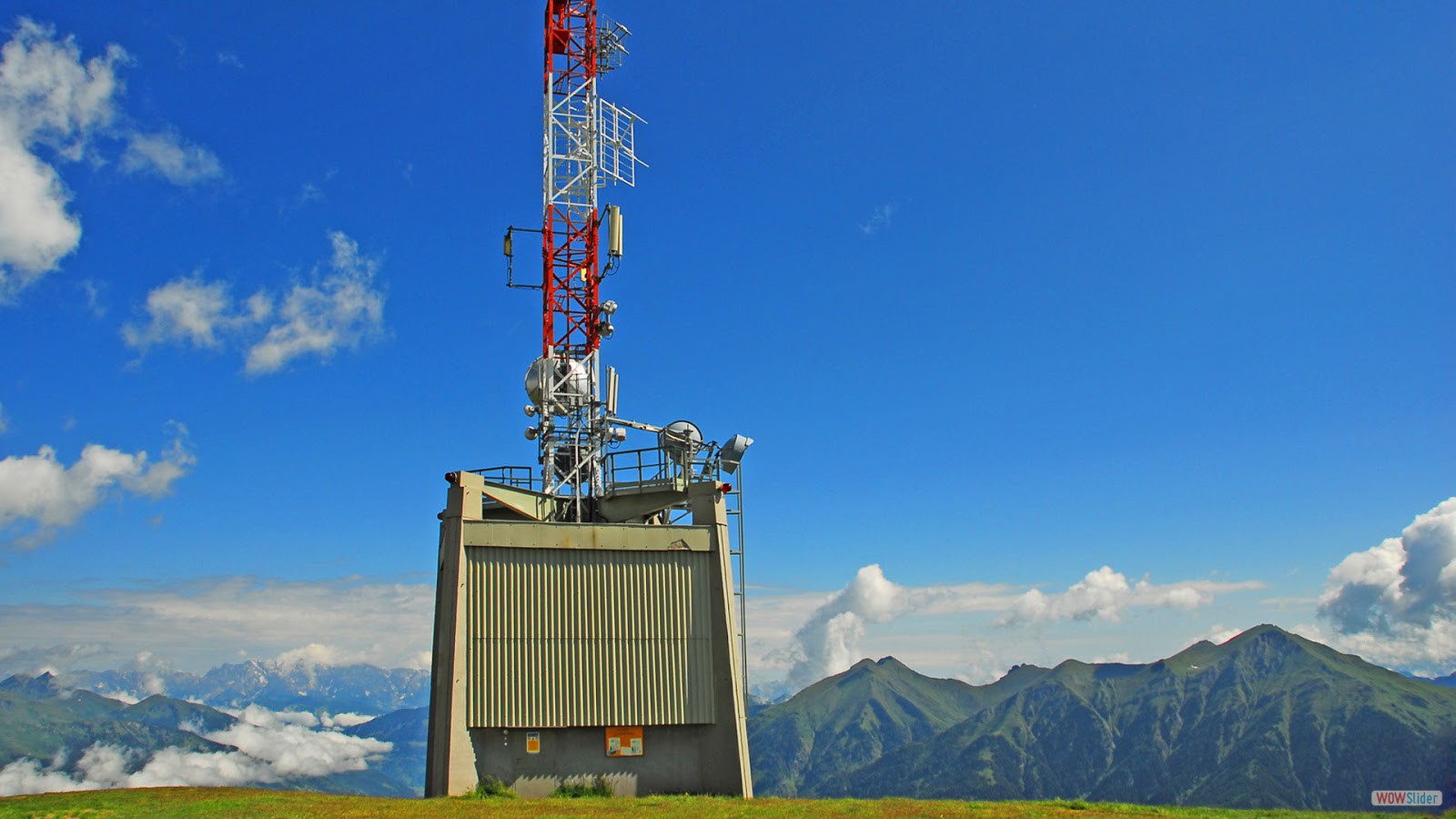Sistem Menara Telekomunikasi Manggarai Barat